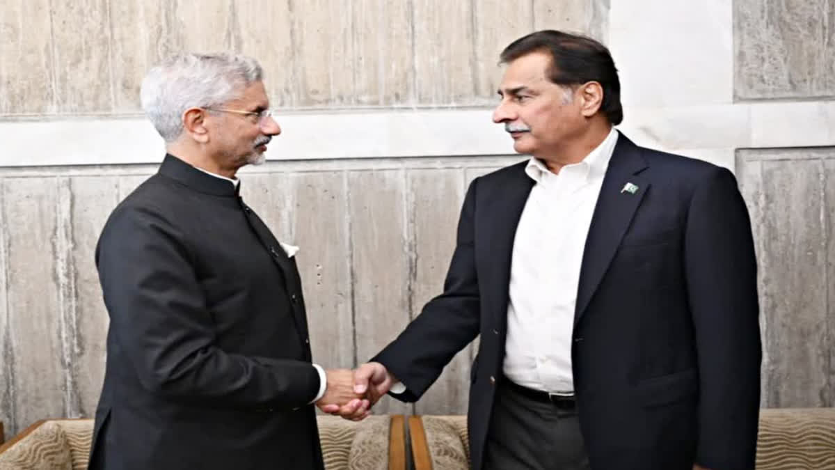 Pakistani  Speaker In Bangladesh