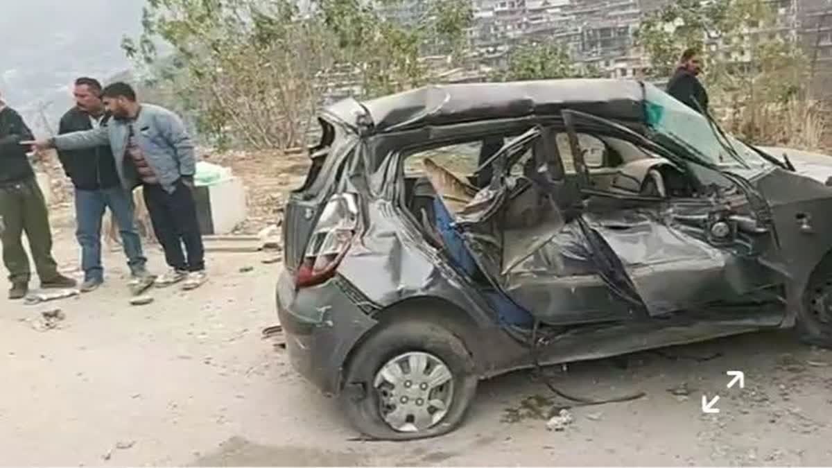 Returning From Birthday-Cum-New Year Party, Four Killed In Car Accident ...
