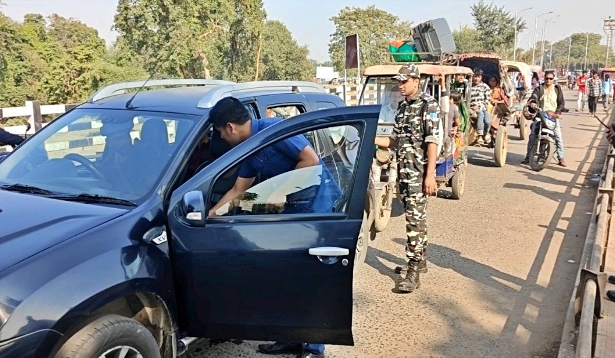 INDIA NEPAL RAXAUL BORDER