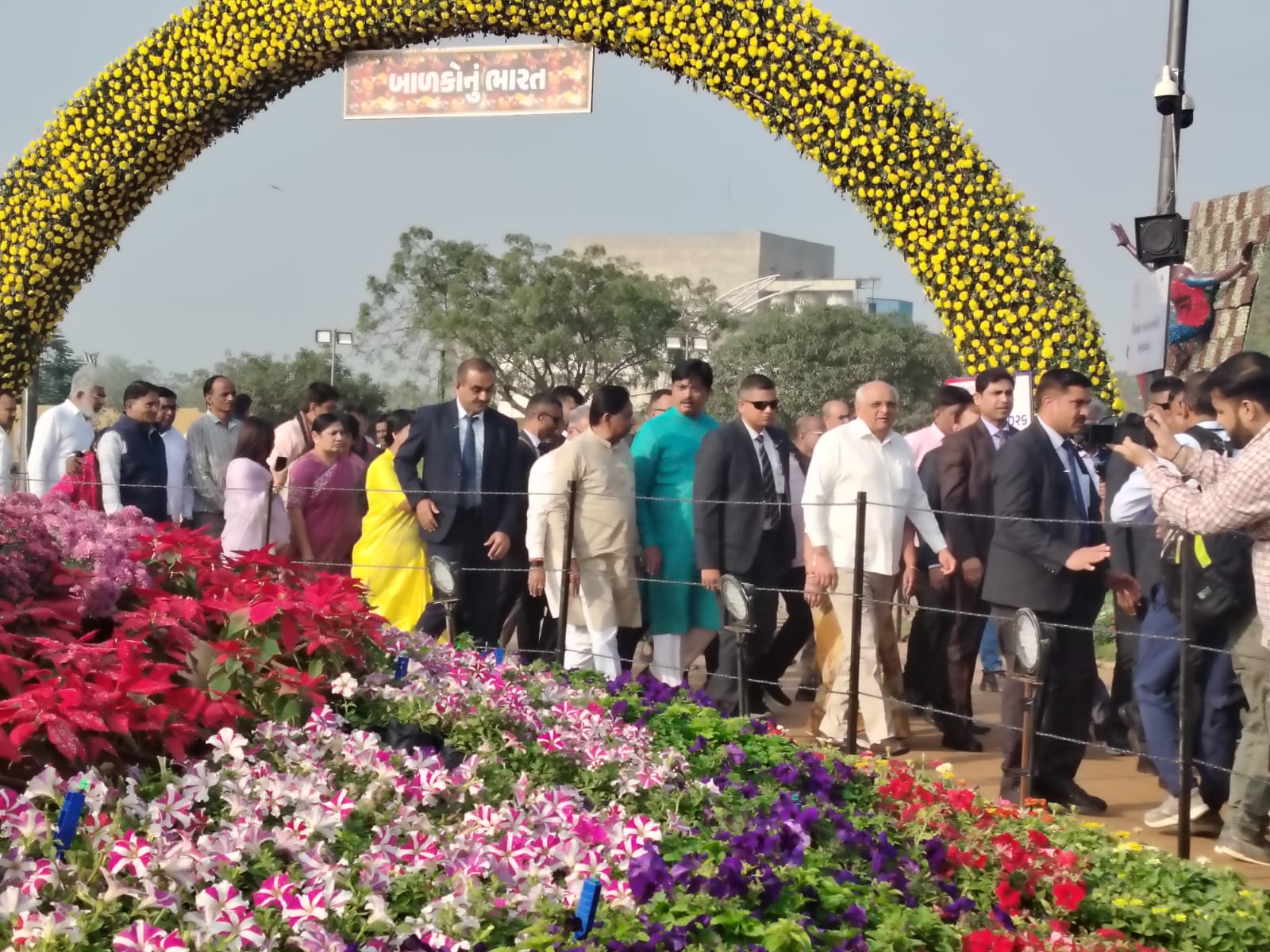 અમદાવાદમાં ફ્લાવર શોની શરૂઆત