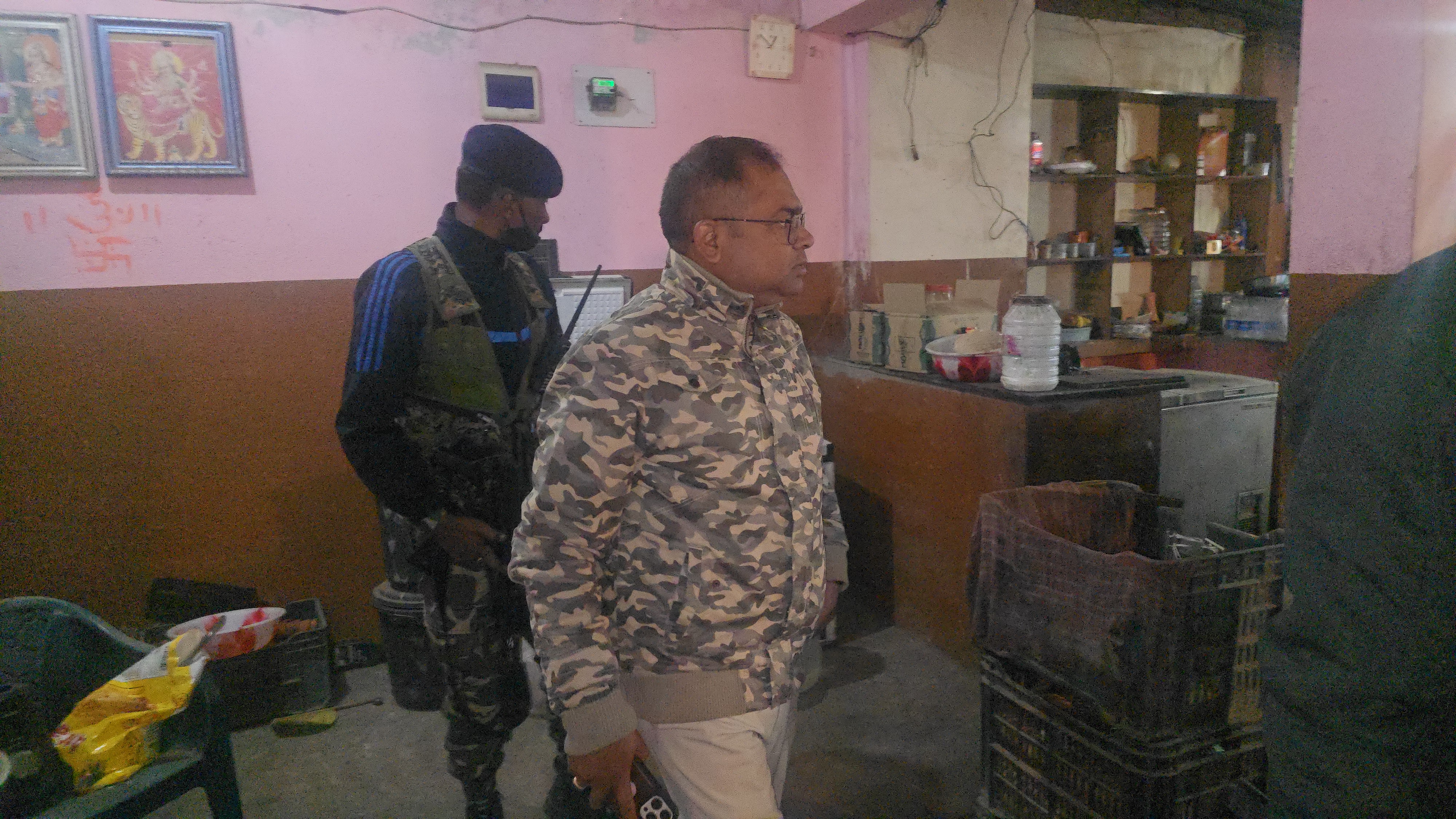 giridih-police-alert-on-those-drinking-alcohol-in-public-places-on-new-year