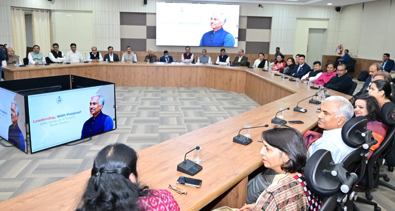 Manoj Ahuja retirement