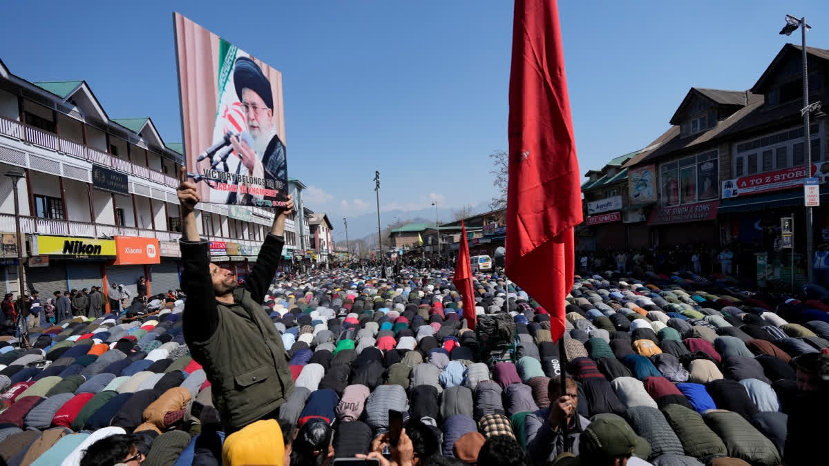 جموں و کشمیر میں آیت اللہ خامنہ ای کی ہلاکت پر احتجاجی مظاہرے