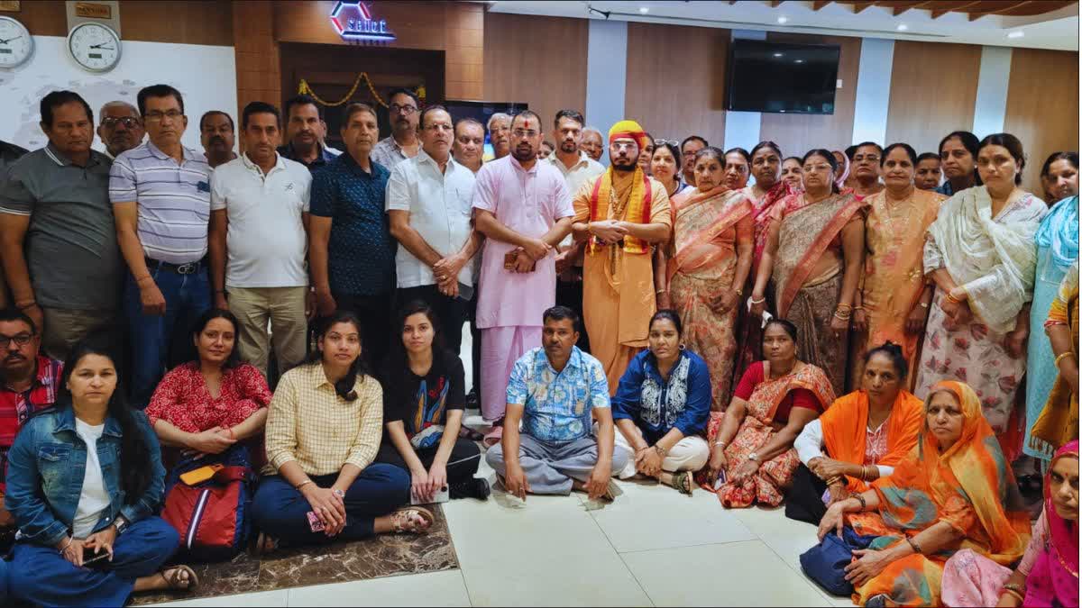 DEVOTEES OF JODHPUR STRANDED