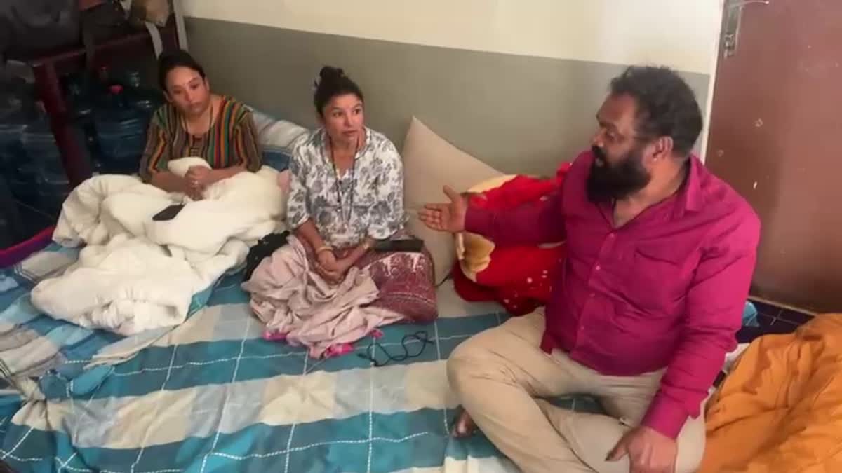 KANNADIGAS STRANDED IN DUBAI