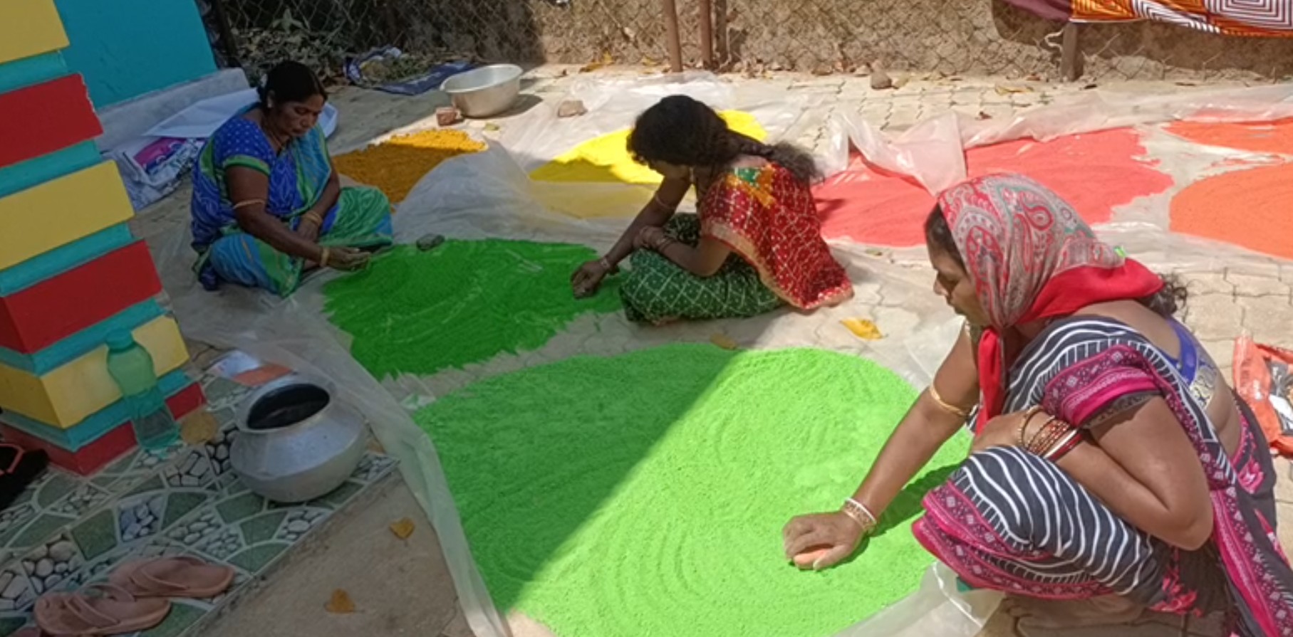 KORAPUT HERBAL HOLI MAKING
