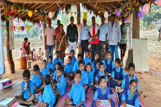 നക്‌സൽ ബാധിത പ്രദേശം  ഛത്തീസ്‌ഗഢ് കൊഡേനാർ  സ്‌കൂള്‍ കൊഡേനാർ  ഛത്തീസ്‌ഗഢ് വിദ്യാഭ്യാസം