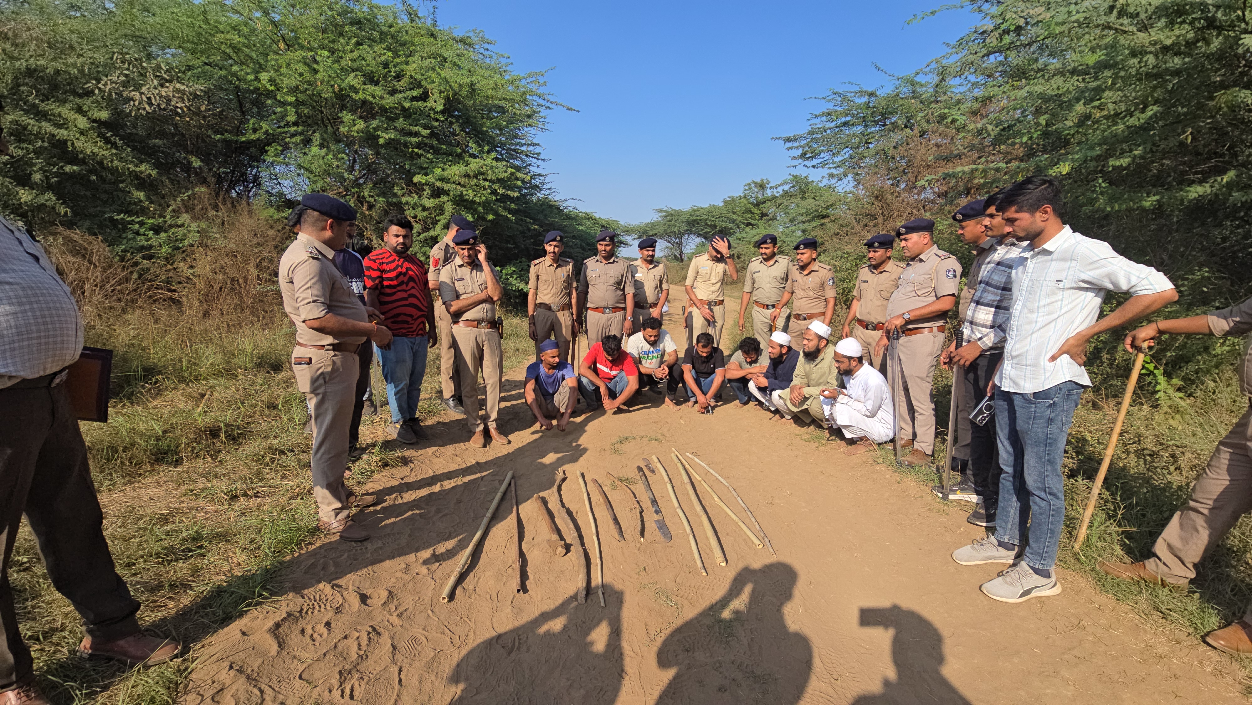 પોલીસે આરોપીઓને ઘટનાસ્થળે લઇ જઇ પંચનામું કર્યું હતું