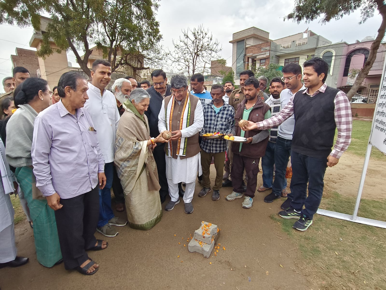 richest woman in India