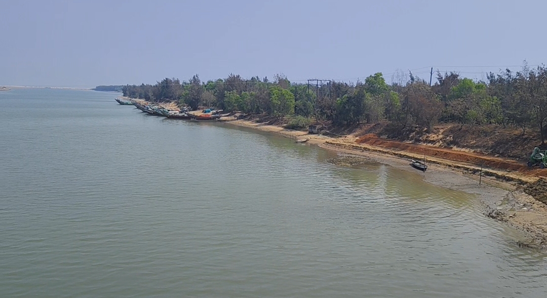 Bahuda Satellite Port