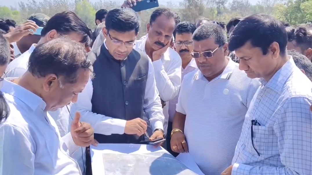 Bahuda Satellite Port