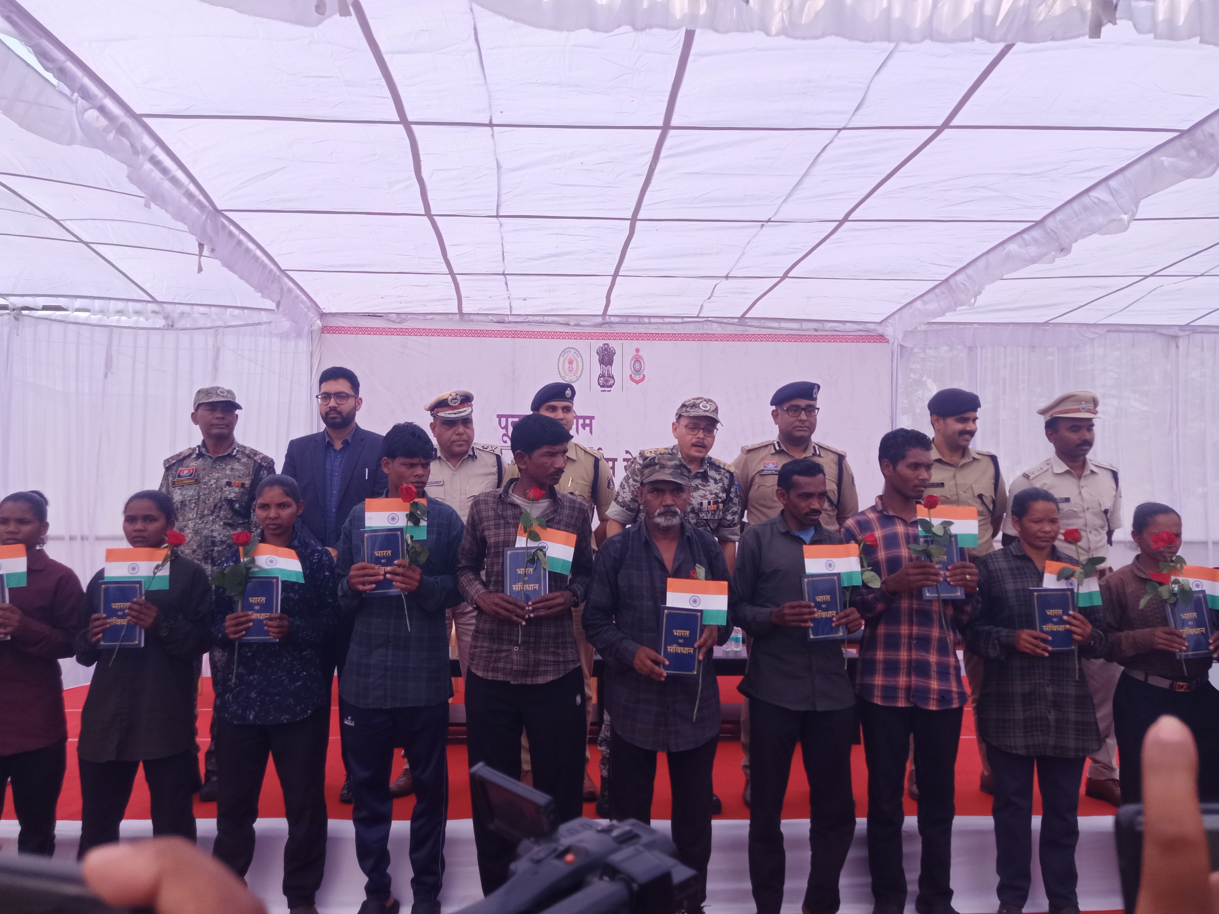Mahasamund Naxalite surrender