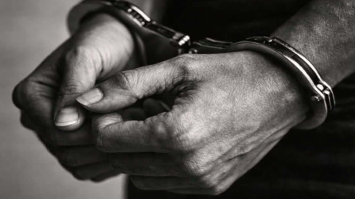 A Delhi Police constable has been arrested in a Rs 50 lakh robbery case.
