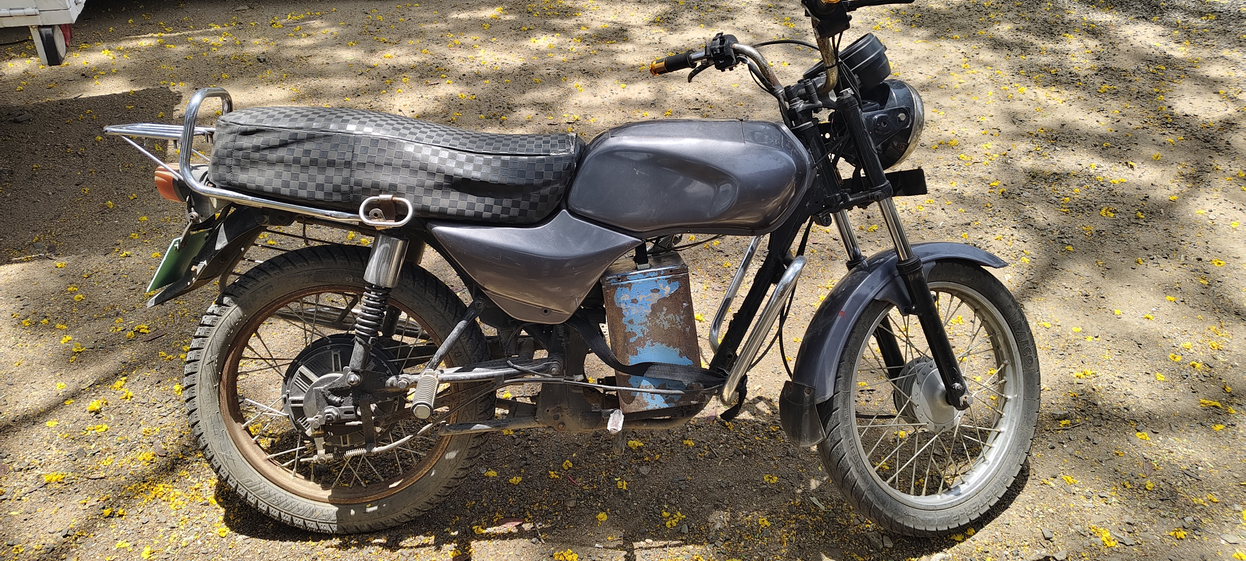Madhya Pradesh ITI Instructor Leads Students In Converting Old Two Wheelers Into Electric Vehicles