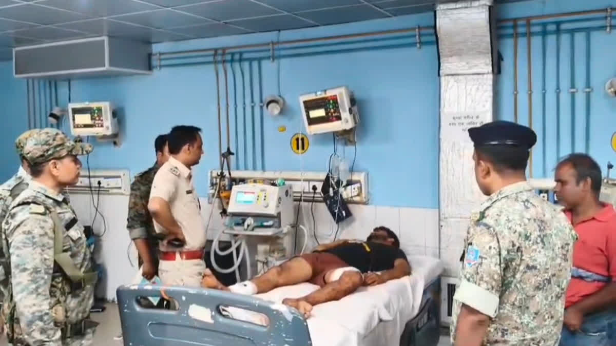 criminals shot youth in Dhanbad