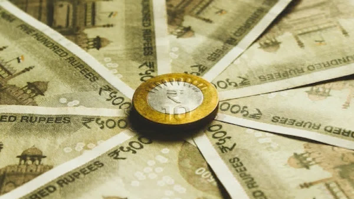 Govt Achieves Fiscal Deficit Target Of 4.4 Pc For FY26; Deficit At 21 Pc In April Fiscal Deficit in April