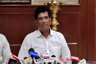 திமுக மருத்துவர் அணி செயலாளர் எழிலன் நாகநாதன்