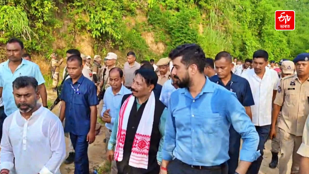 Minister Atul Bora visited the tense assam-nagaland border