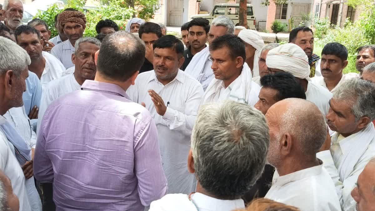 Opposition to the wall at Bhiwani's Bawani Khera Minor