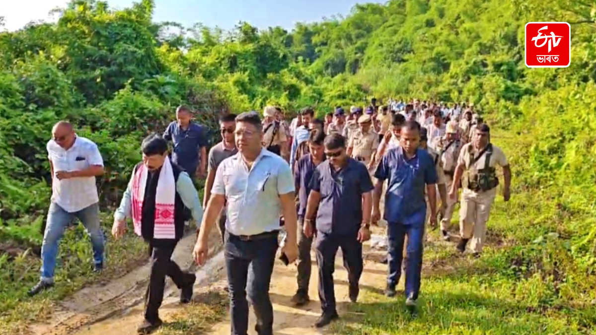 Minister Atul Bora visited the tense assam-nagaland border