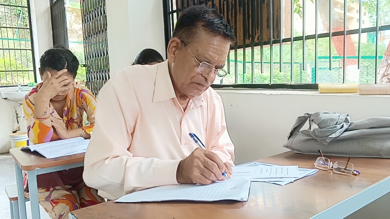 Dr Milkhi Ram inspiring Story
