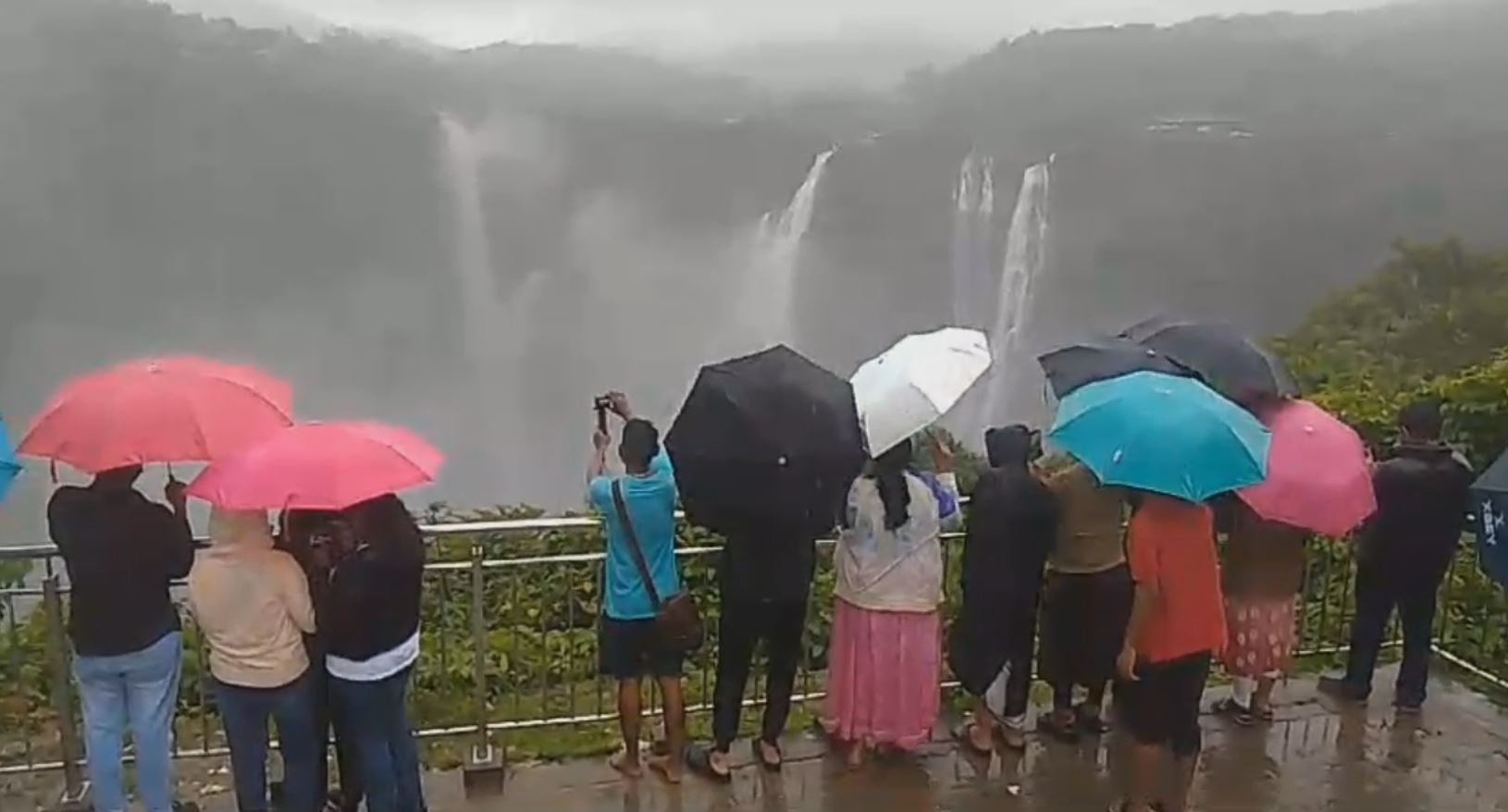 ಜೋಗ ಜಲಪಾತದ ರಾಜ, ರಾಣಿ, ರೋರರ್, ರಾಕೆಟ್ ಹೆಸರು ಹೇಗೆ ಬಂತು ನಿಮಗೆ ಗೊತ್ತಾ! - Jog ...