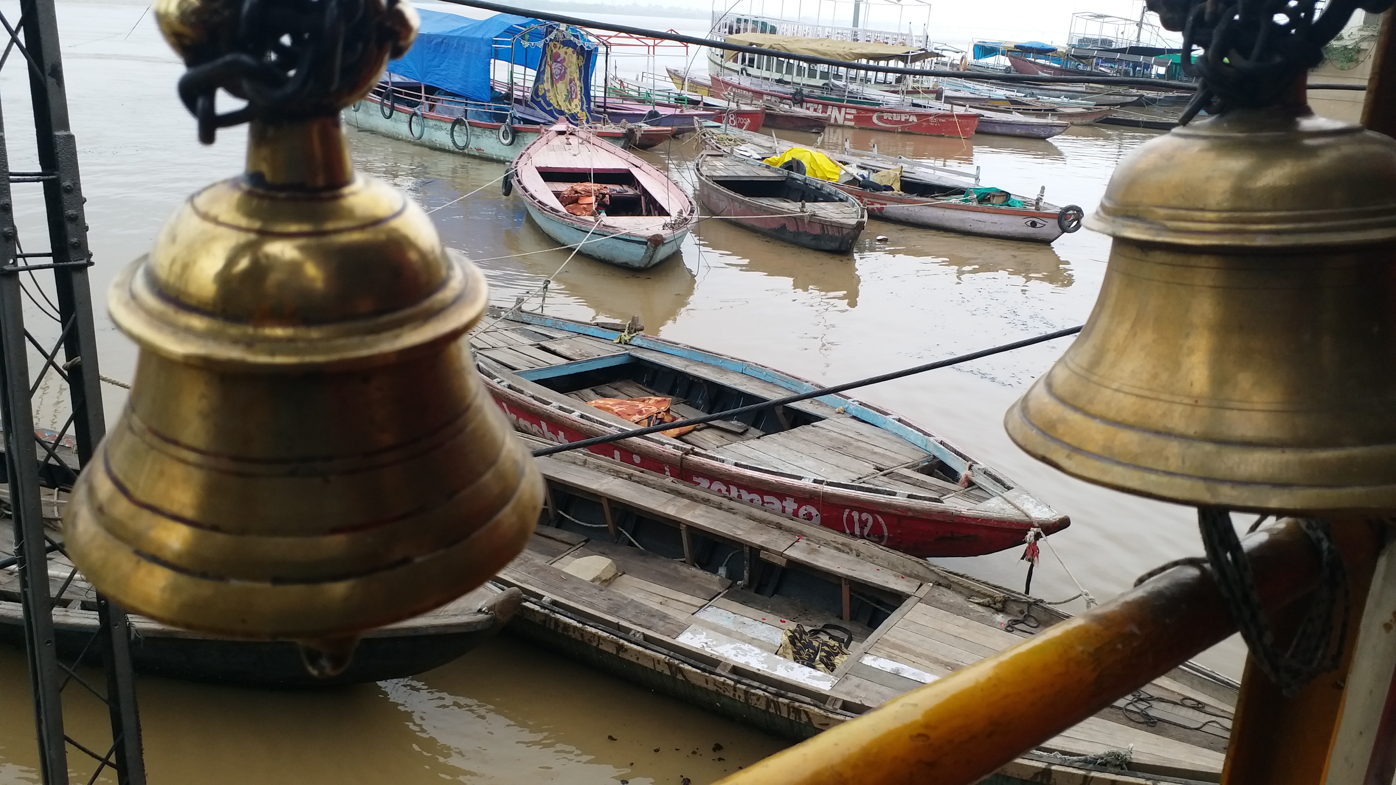 Cremation On Streets, Rooftops As Ganga Ghats In Varanasi Flooded