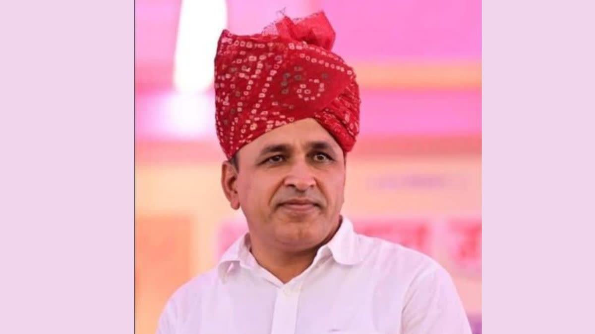 सांसद उम्मेदाराम बेनीवाल