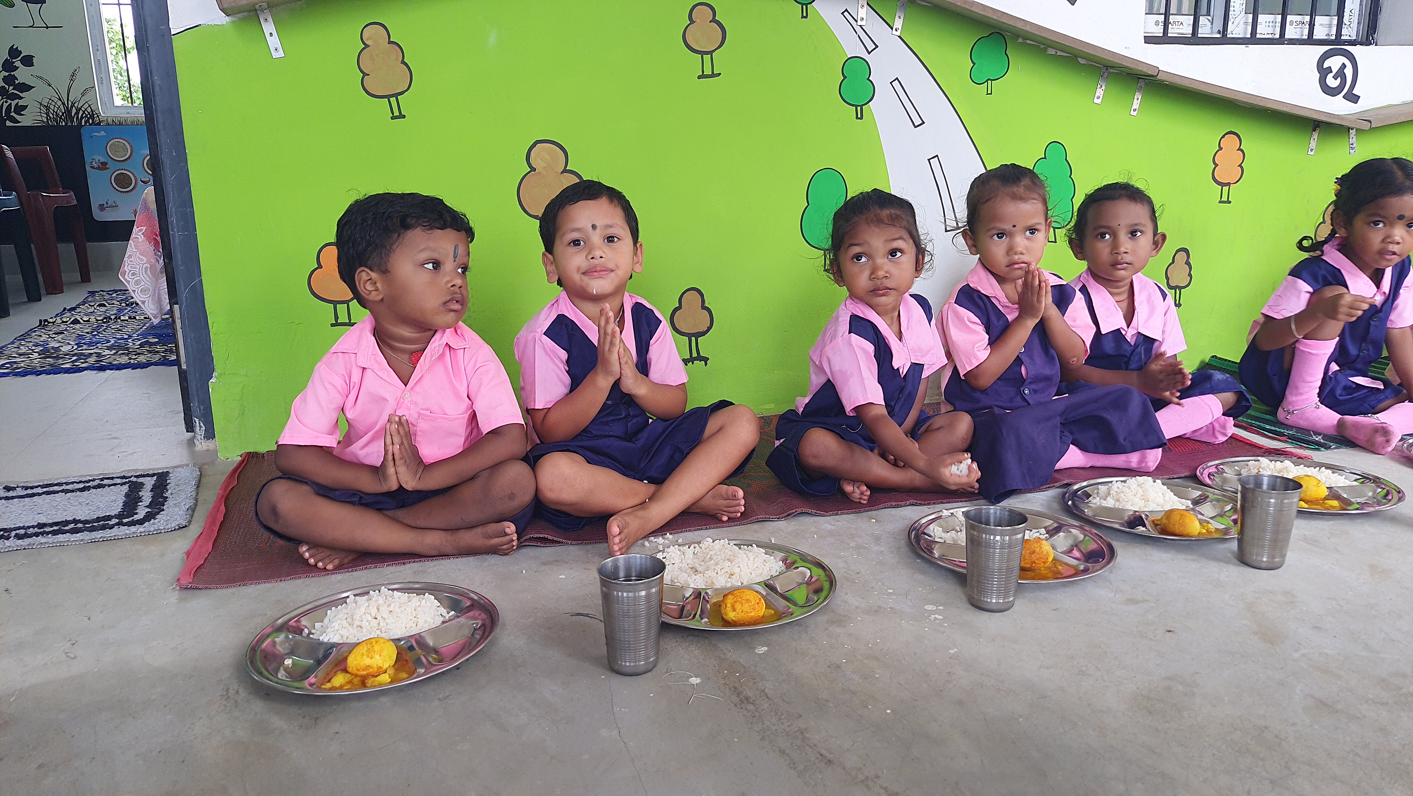 Step into the Veer Surendra Sai Adarsh Anganwadi Centre at Kudopali village, Maneswar block, in Odisha’s Sambalpur district, chances are you will think you are in a private play school.