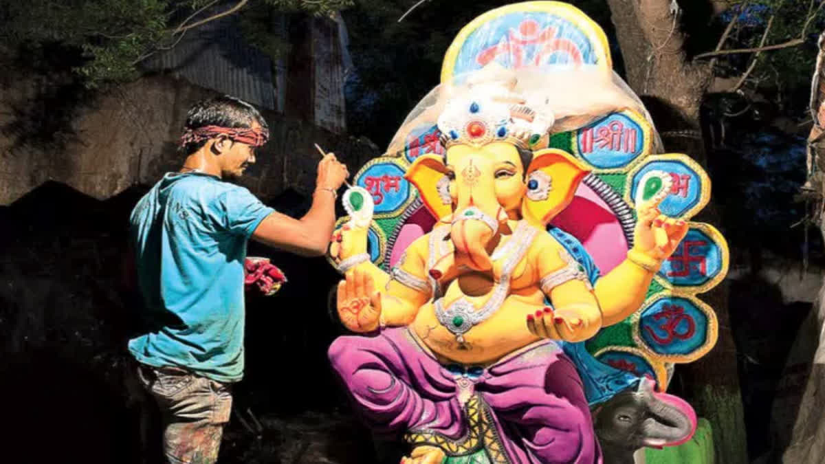ગણેશ ચતુર્થીએ ભગવાન ગણેશજીની મૂર્તિ ખરીદતા પહેલા શું કરવું અને શું ન કરવું