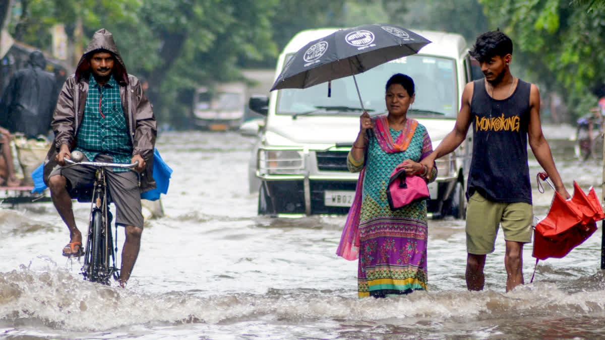 IMD Issues Flash Flood Alert For 10 Jharkhand Districts As Heavy Rains Lash State Jharkhand flash flood alert