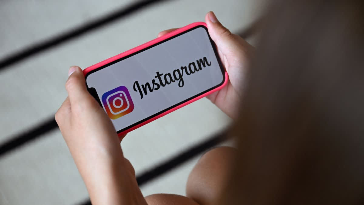 META REMOVES FACEBOOK INSTA ADS