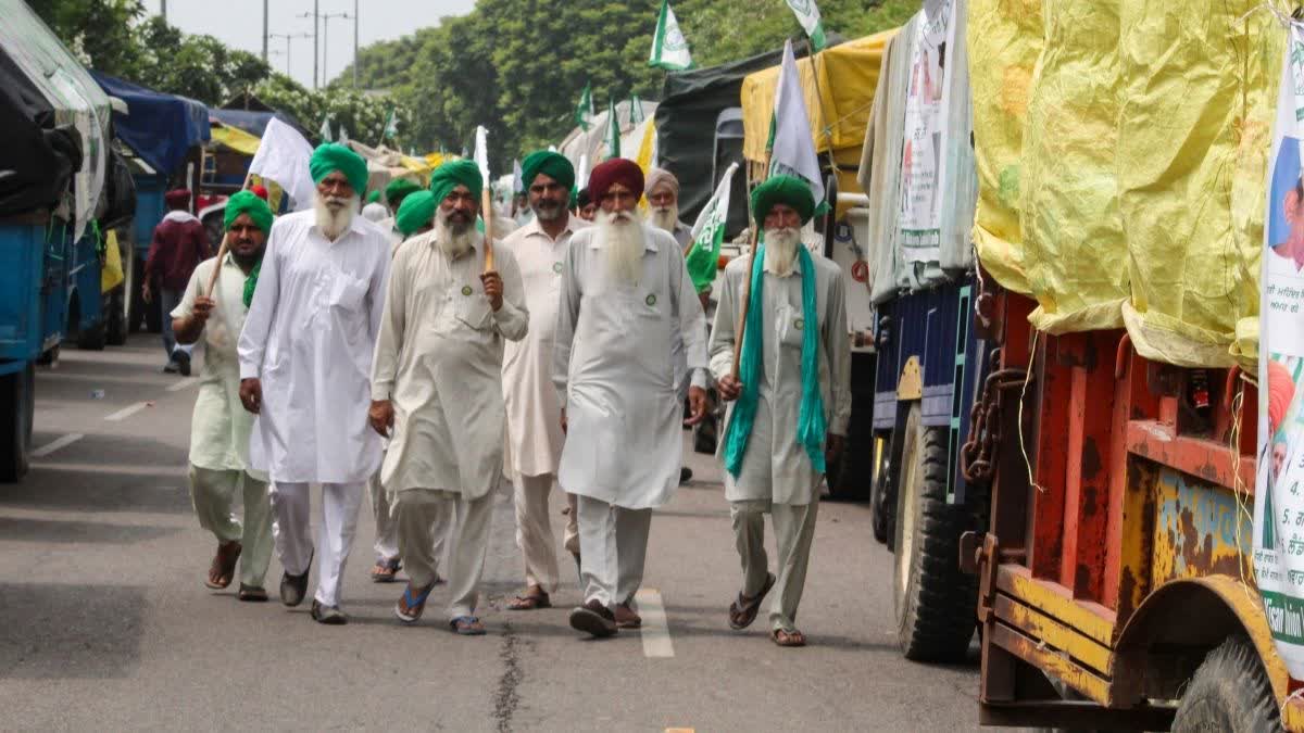 Members of the Samyukta Kisan Morcha hold a protest at the Chandigarh-Mohali border over their several demands in Chandigarh, on Tuesday, September 1, 2026.