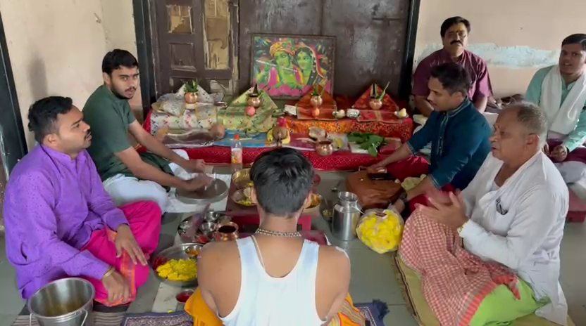 આખો શ્રાવણ માસ રહે છે ભક્તોની ભીડ
