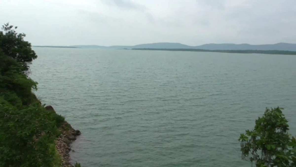 shahdol kased And Son rivers overflow