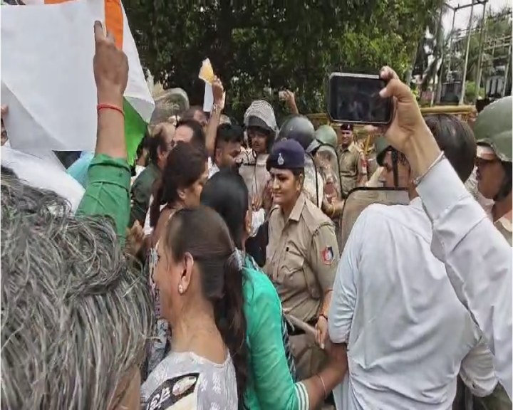 CHANDIGARH CONGRESS PROTESTS