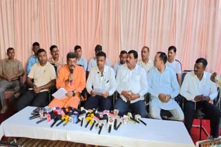 Jharkhand Police Association will register protest by wearing black badges over dispute involving MLA and police station incharge