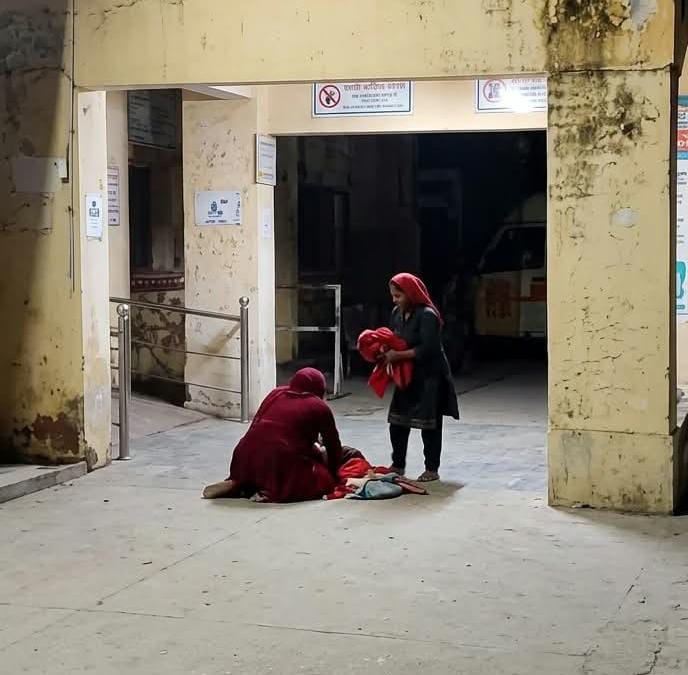 Woman delivers baby outside Dhauj PHC in Faridabad