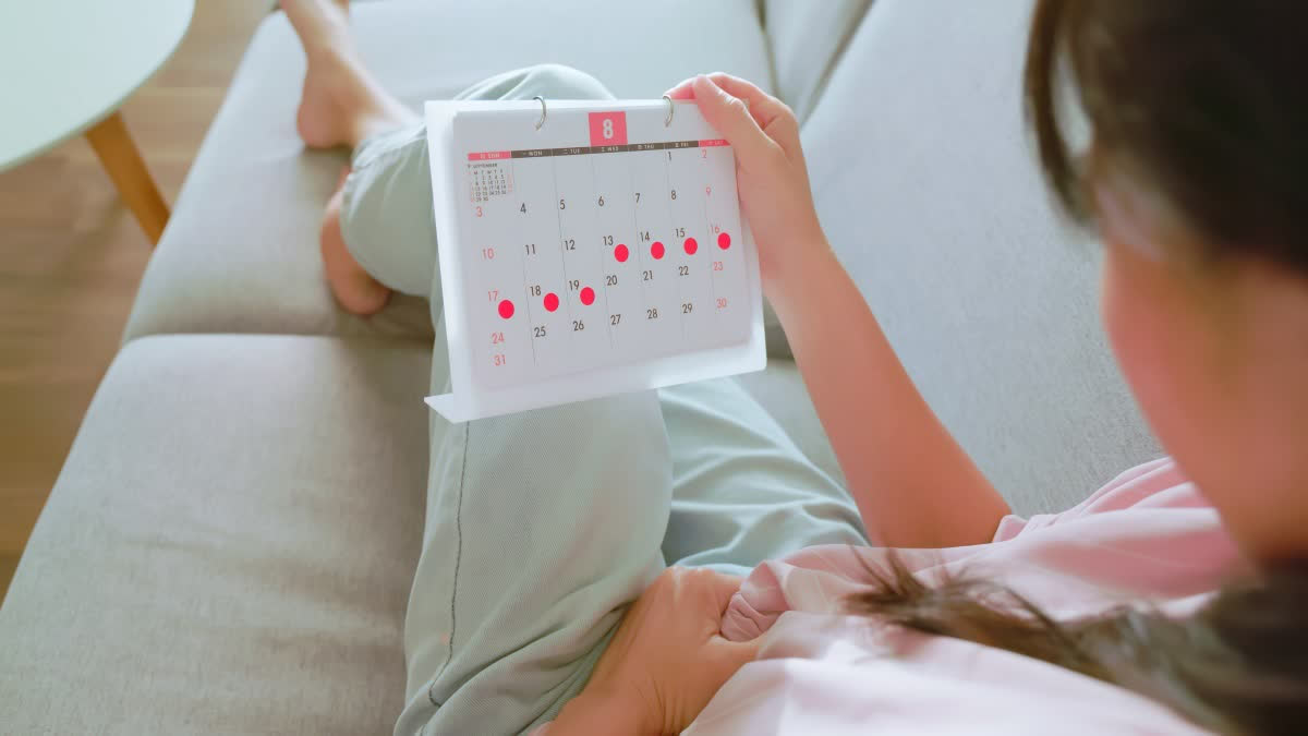 BLOOD CLOTS DURING MENSTRUATION ಮುಟ್ಟಿನ ಸಮಯದಲ್ಲಿ ಅಧಿಕ ರಕ್ತಸ್ರಾವ Dizziness Fainting and severe weakness