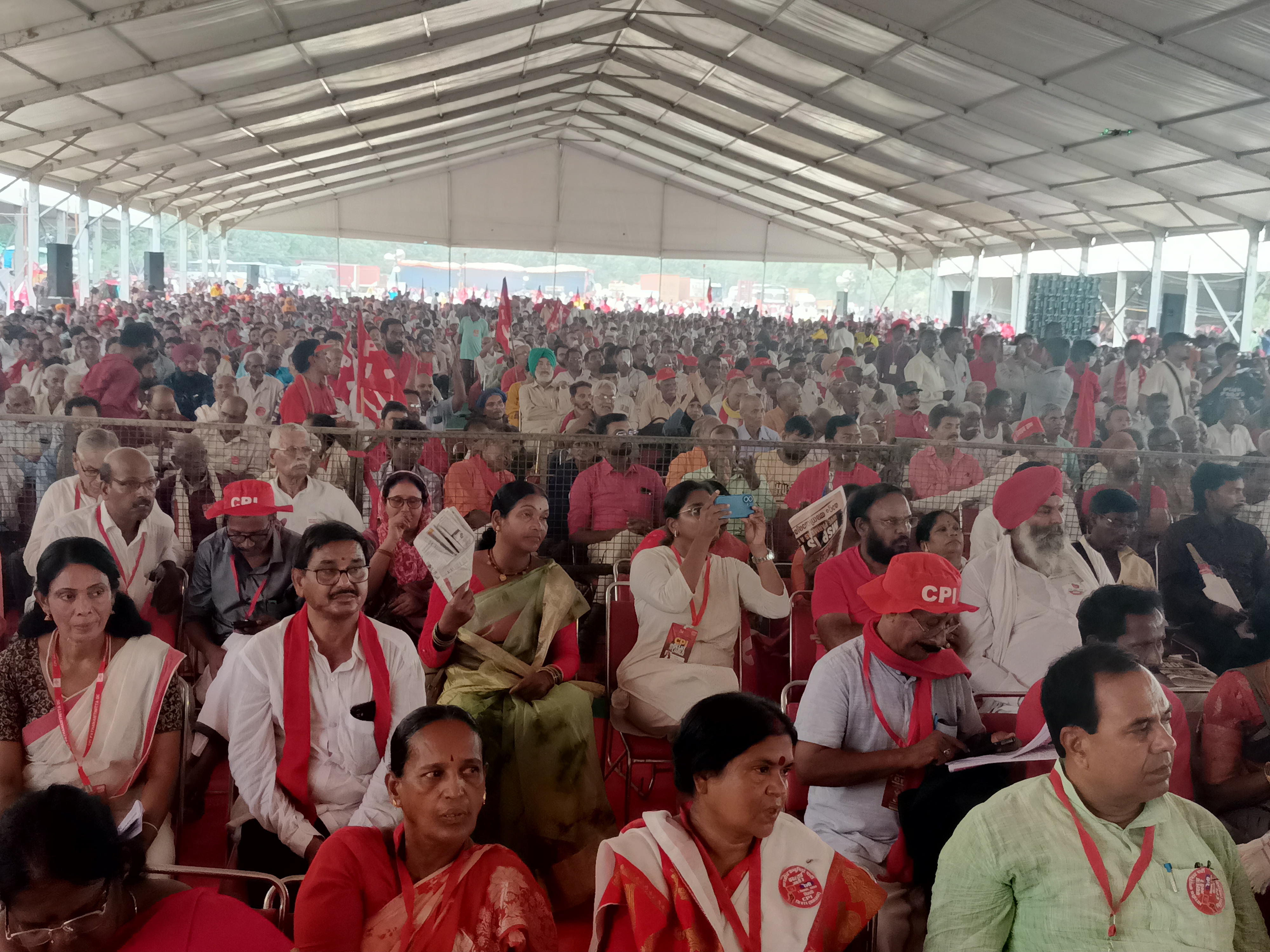 CPI RAMLEELA MAIDAN DELHI RALLY NEET ASPIRANTs DEATH TO FARMERS MSP GUARANTEE EDUCATION JOBS COMMUNIST PARTY OF INDIA CPI RALLY