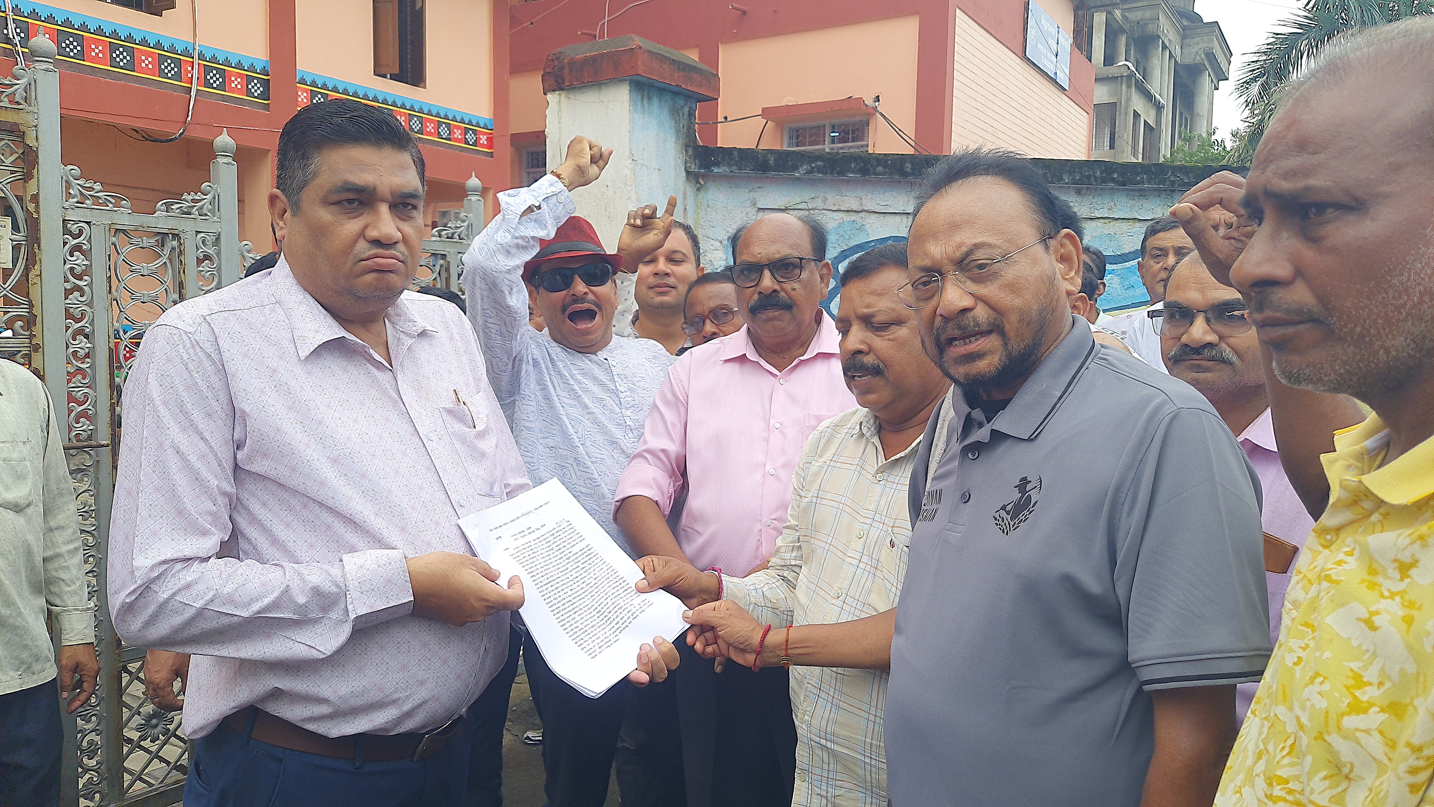 Submission of demand letter to the Chief Minister through Sambalpur District Administration