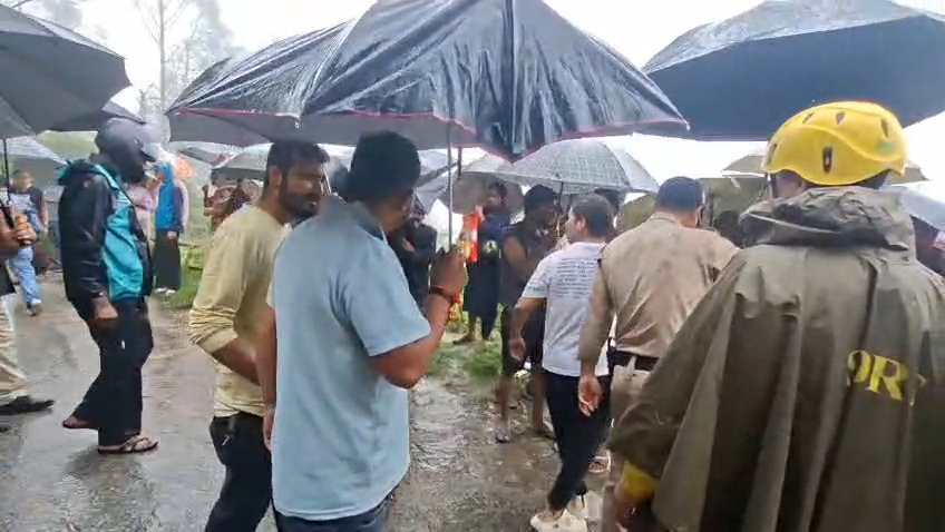 Tin shed collapses