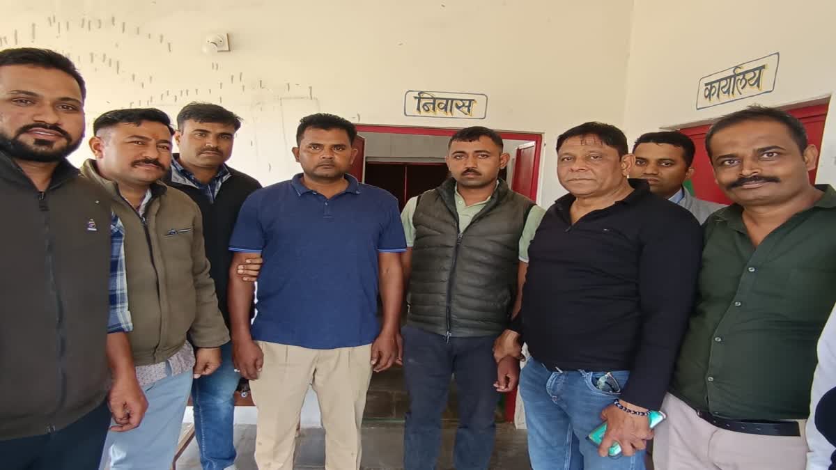 ACB Action : उदयपुर में 80 हजार रुपये रिश्वत लेते दो फॉरेस्ट गार्ड गिरफ्तार