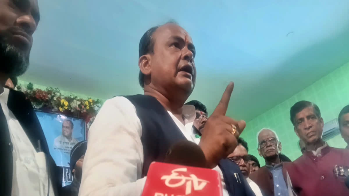 Food and Supply Minister Irfan Ansari