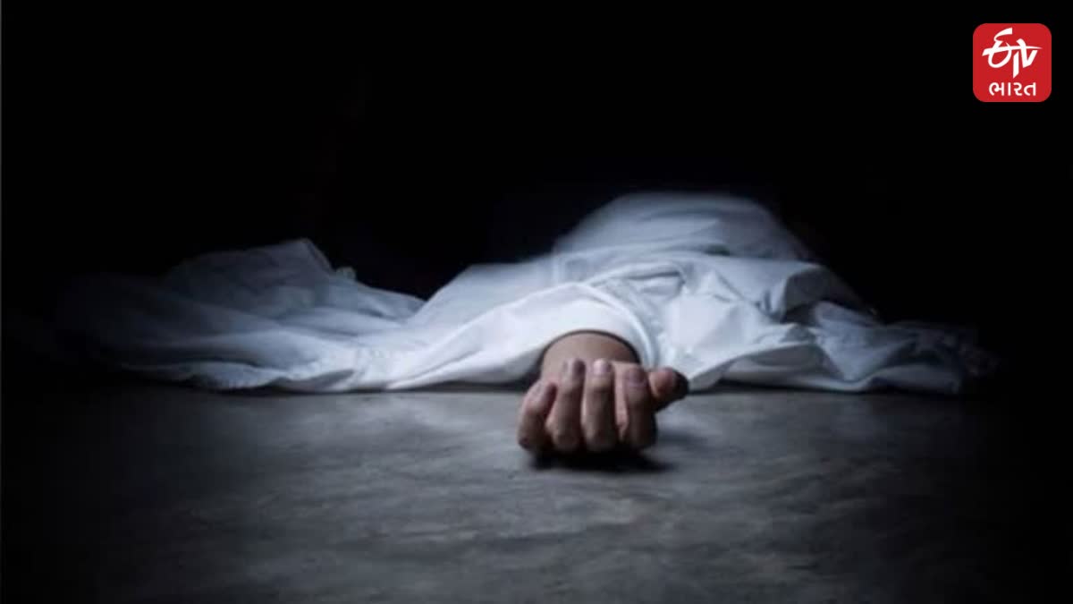 સુરતમાં વિદ્યાર્થિનીનો આપઘાત