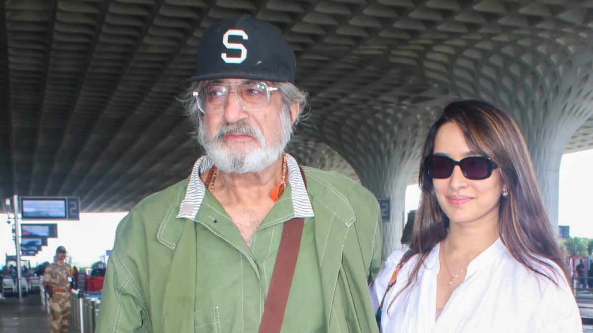 પિતા શક્તિ કપુર સાથે શ્રદ્ધા કપુર