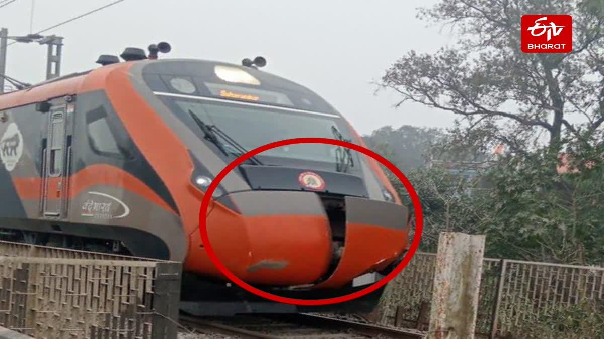 सीतापुर में मवेशी से टकराई वंदे भारत एक्सप्रेस.