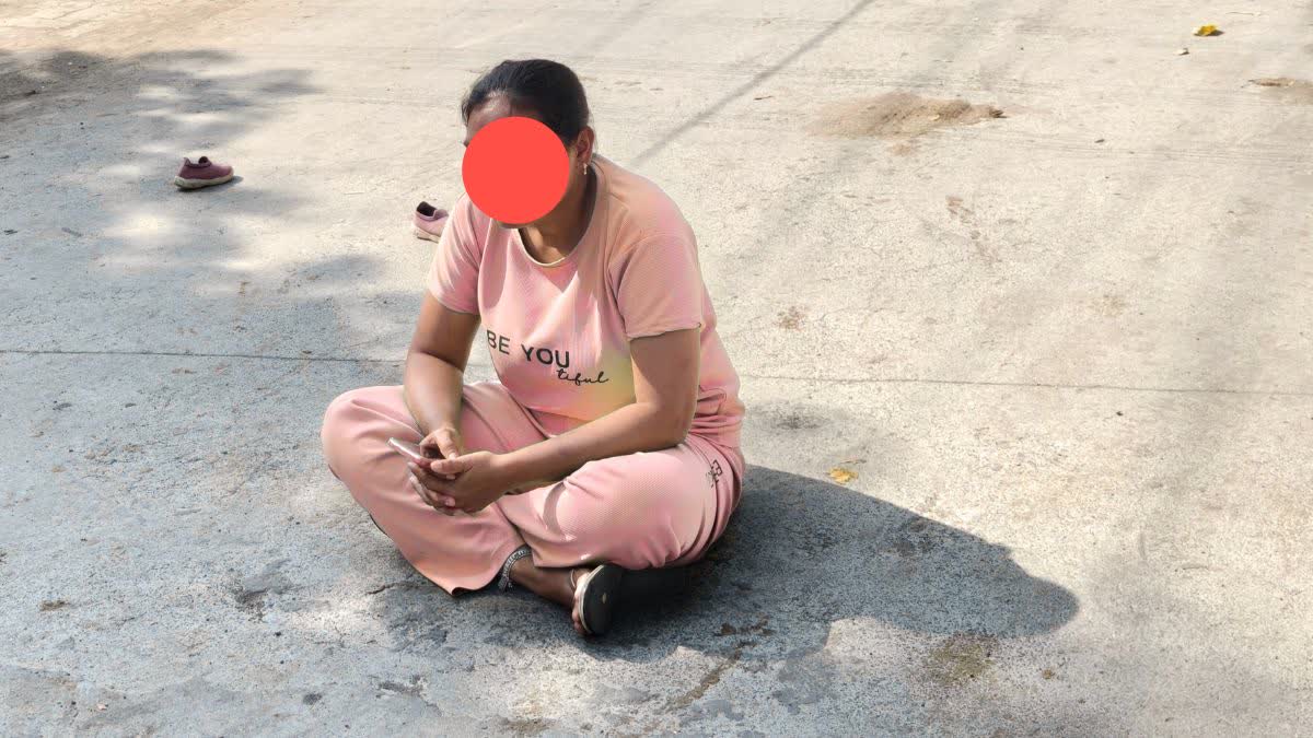 ઉનામાં દારૂડિયા પતિના ત્રાસથી કંટાળેલી મહિલા ધરણા પર બેસી,