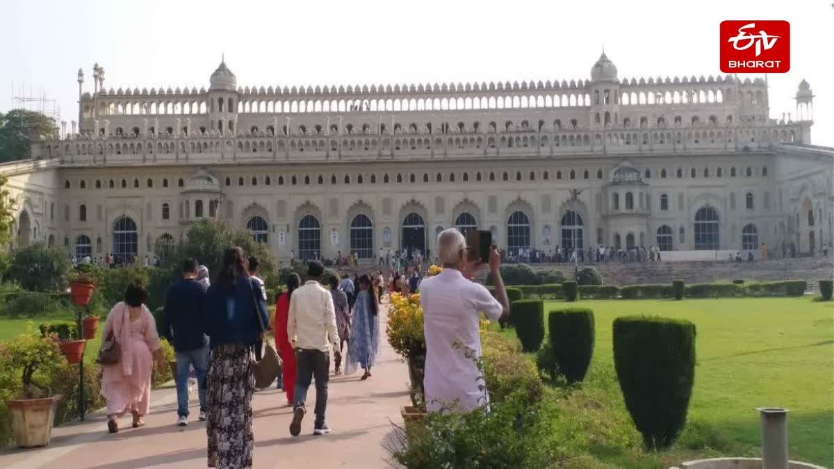 लखनऊ का बड़ा इमामबाड़ा.