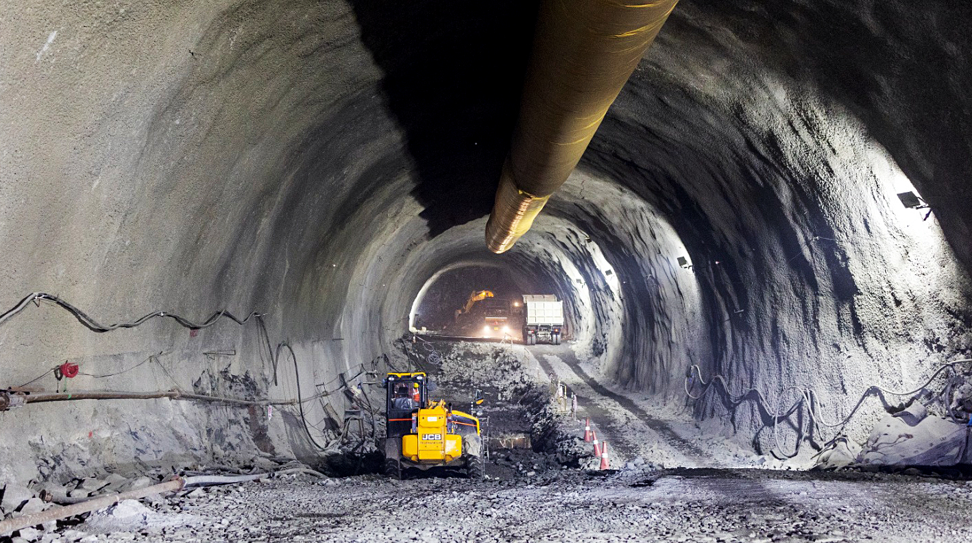 mumbai-ahmedabad-bullet-train-to-bring-two-cities-by-reduce-commuting-time